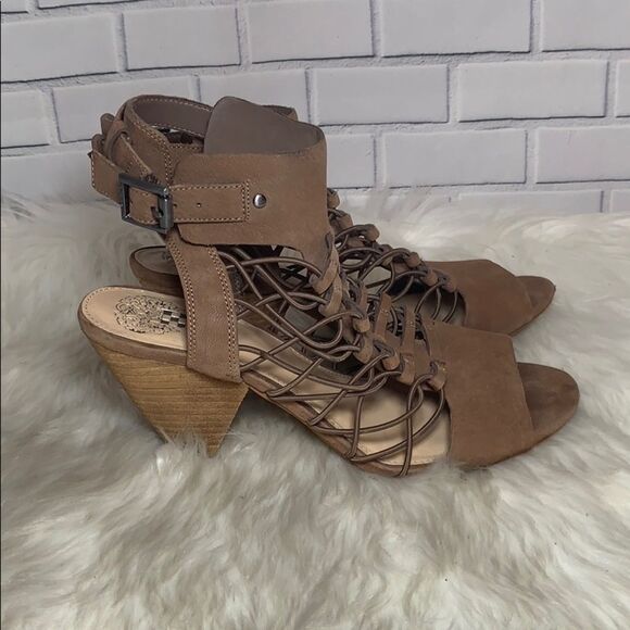 Vince Camuto Esray Sandals Sz 9 - Picture 5 of 7